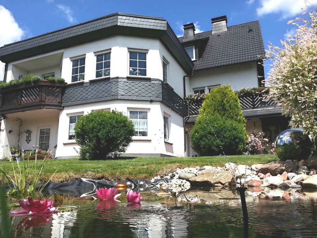 Ferienwohnungen Luge - Winterberg Zimmer foto